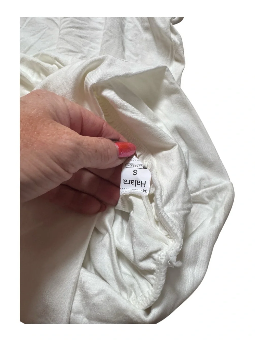 HALARA White Long-Sleeve Cropped Crew Top - Picture 4 of 4
